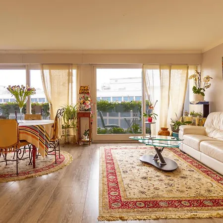 Lägenhet Cosy Duplex With The View Of Eiffel Tower